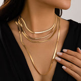 Celine – Flat Layered Clavicle Necklace